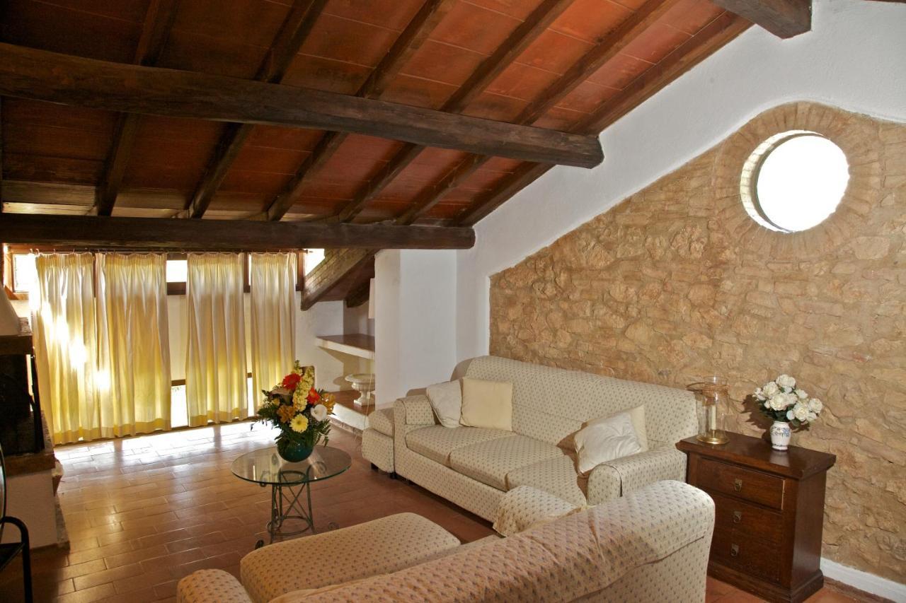 Borgo Il Poggiaccio Residenza D'Epoca Guest House Sovicille Exterior photo