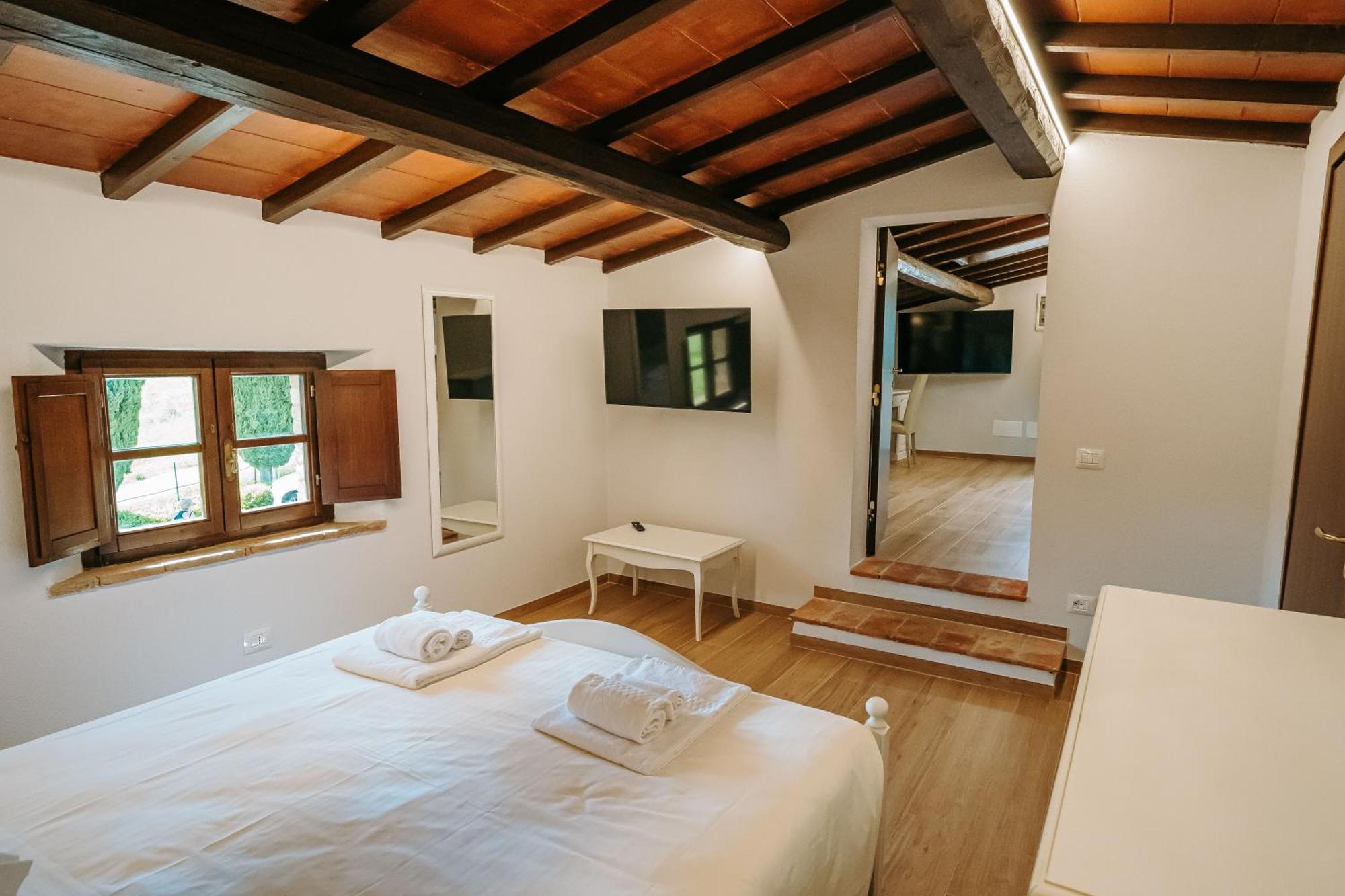 Borgo Il Poggiaccio Residenza D'Epoca Guest House Sovicille Exterior photo